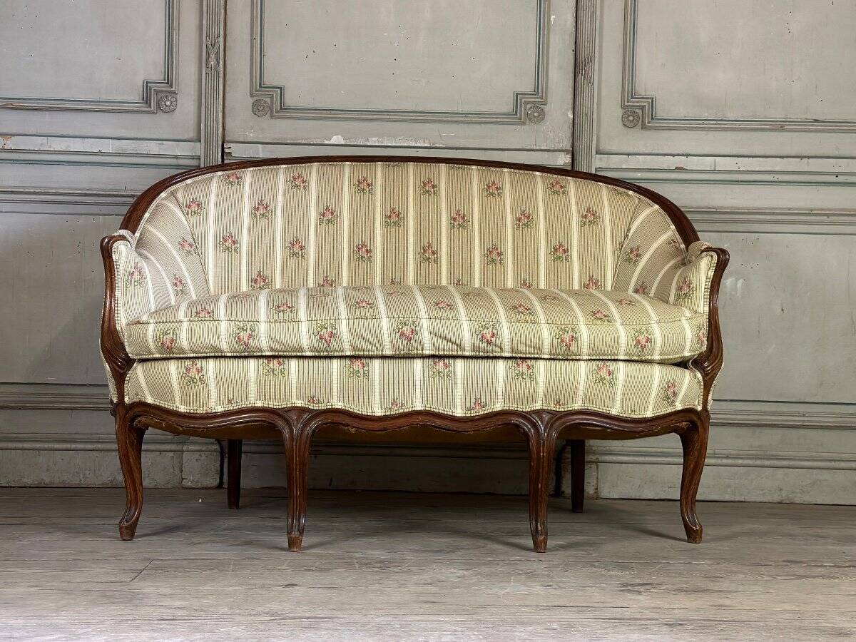 Louis XV style carved wooden basket bench, circa 1880