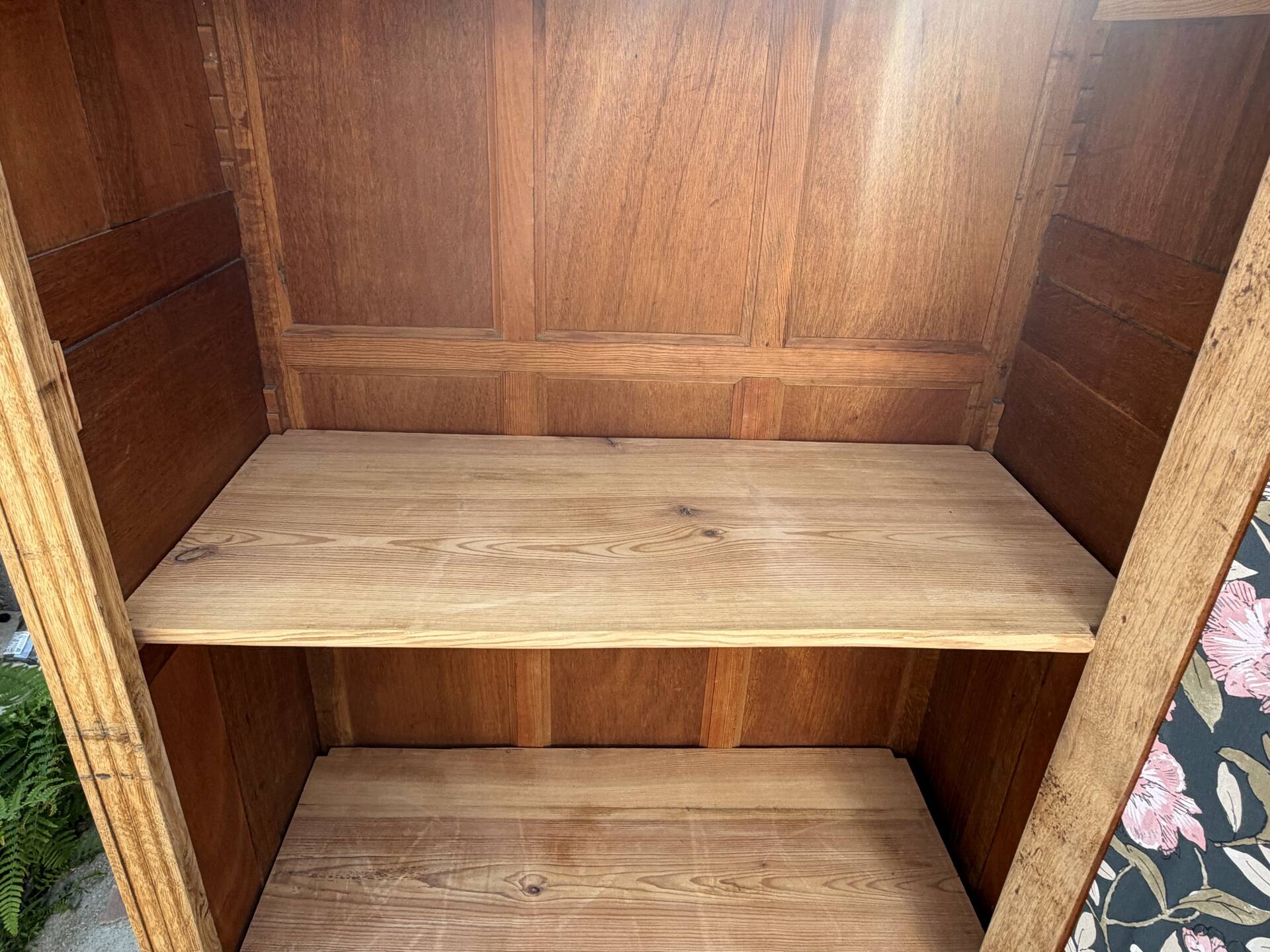 Parisian Art Deco wardrobe in raw oak, renovated.
