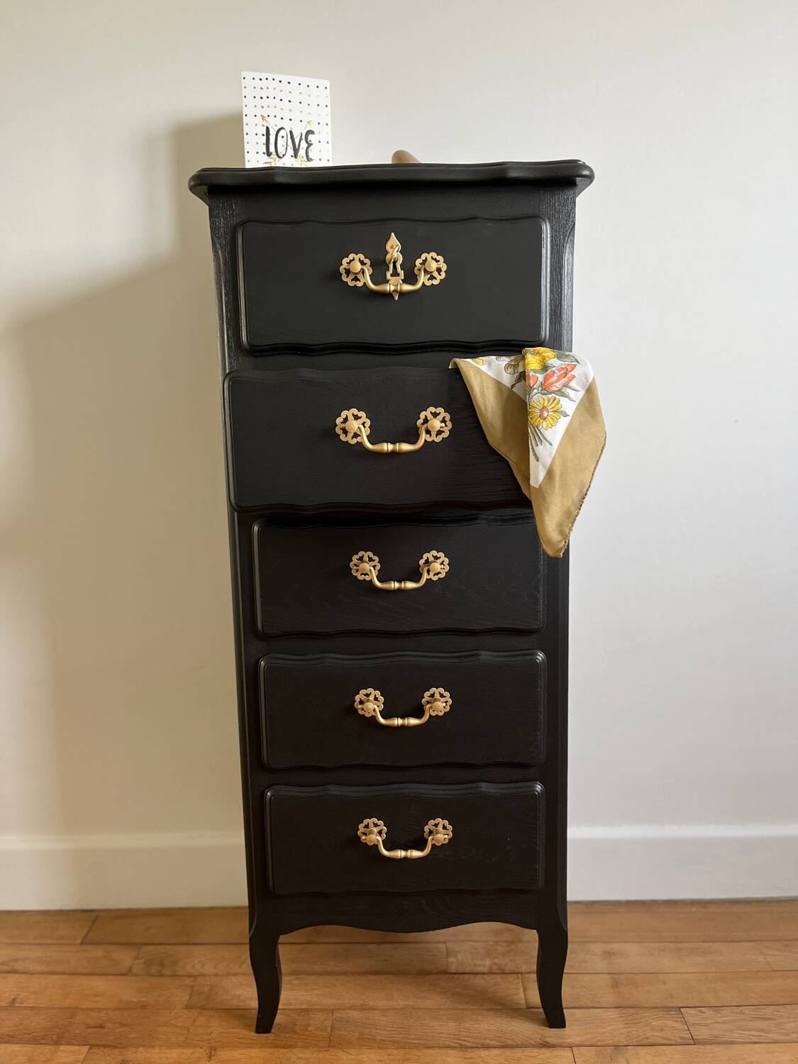 Old chest of drawers refurbished