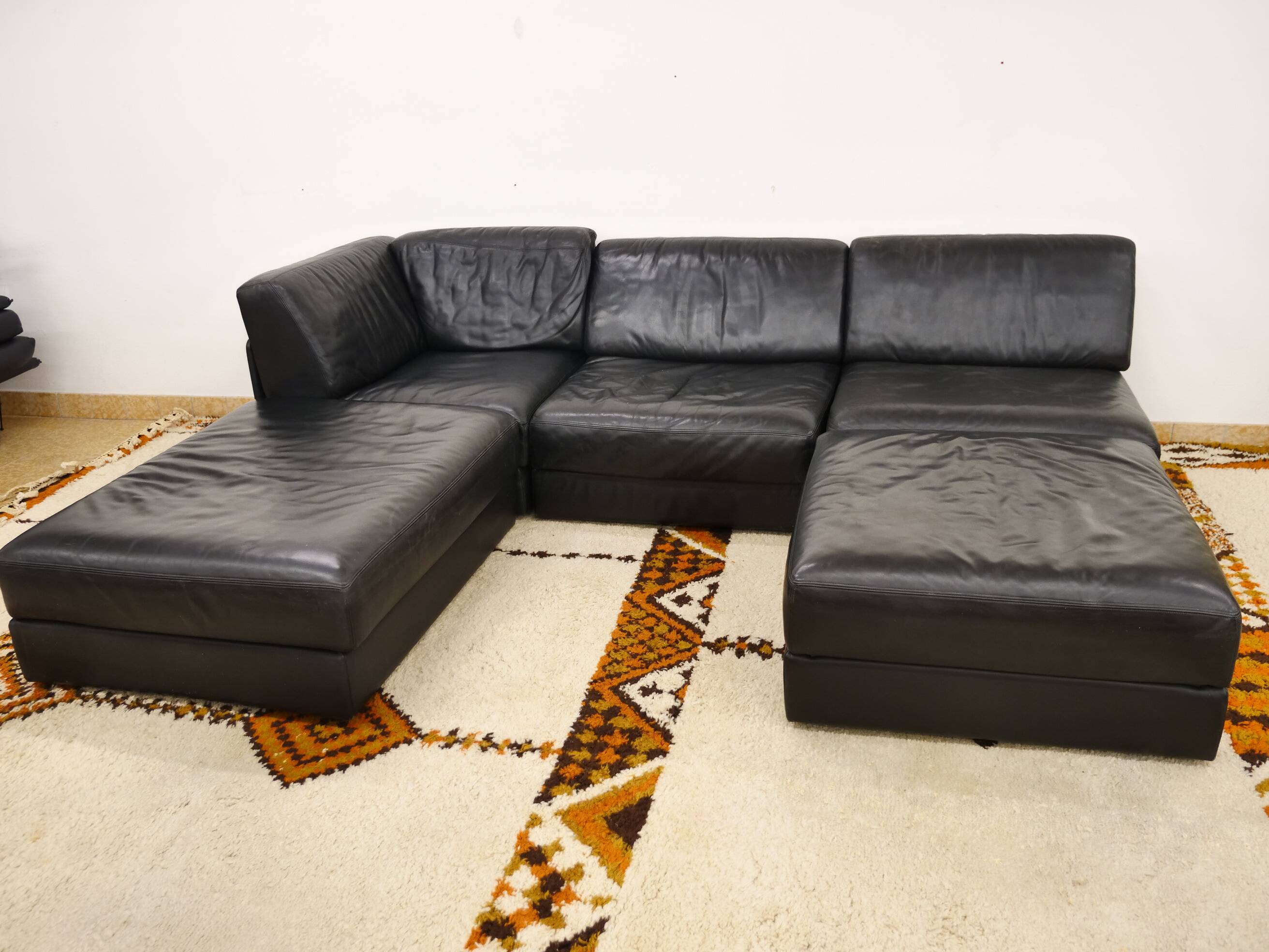 Mid-Century modular sofa in leather by De Sede, Set of 5, 1970s