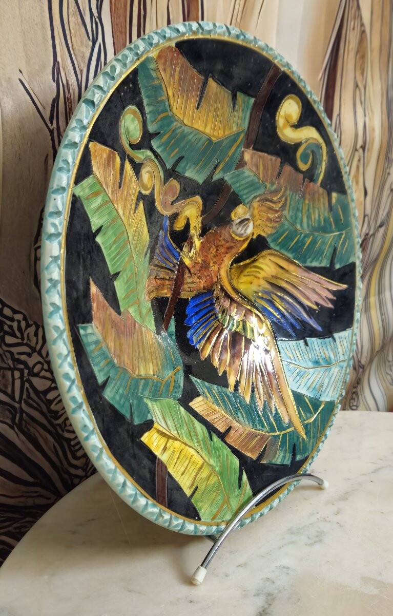 Large Vallauris dish in polychrome ceramic – parrot decoration – signed
