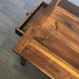 Grande table de ferme Bourguignonne en chêne époque XIX ème pieds fuseaux de forme obélisque