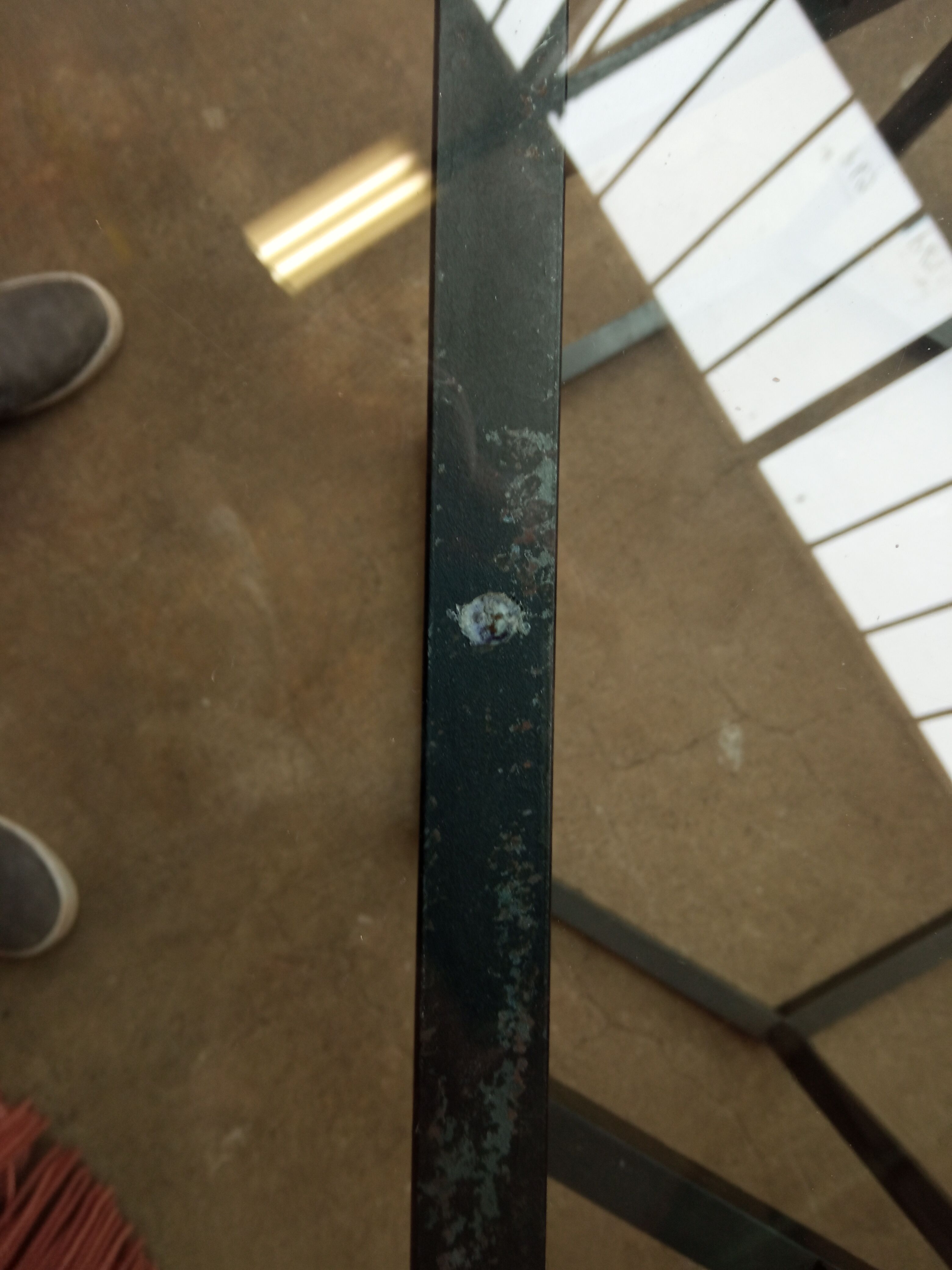 Table Roche Bobois glass and metal of the 80