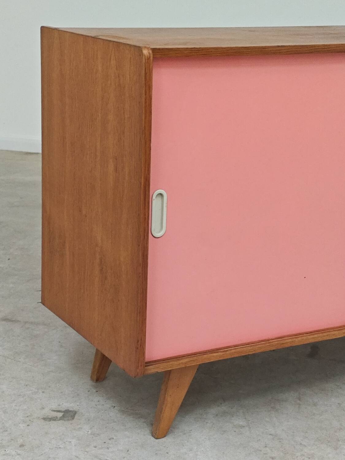 Wooden buffet U 452 pink by Jiri Jiroutek for Intérier Praha 1960