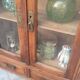 Petite armoire vitrée en chêne