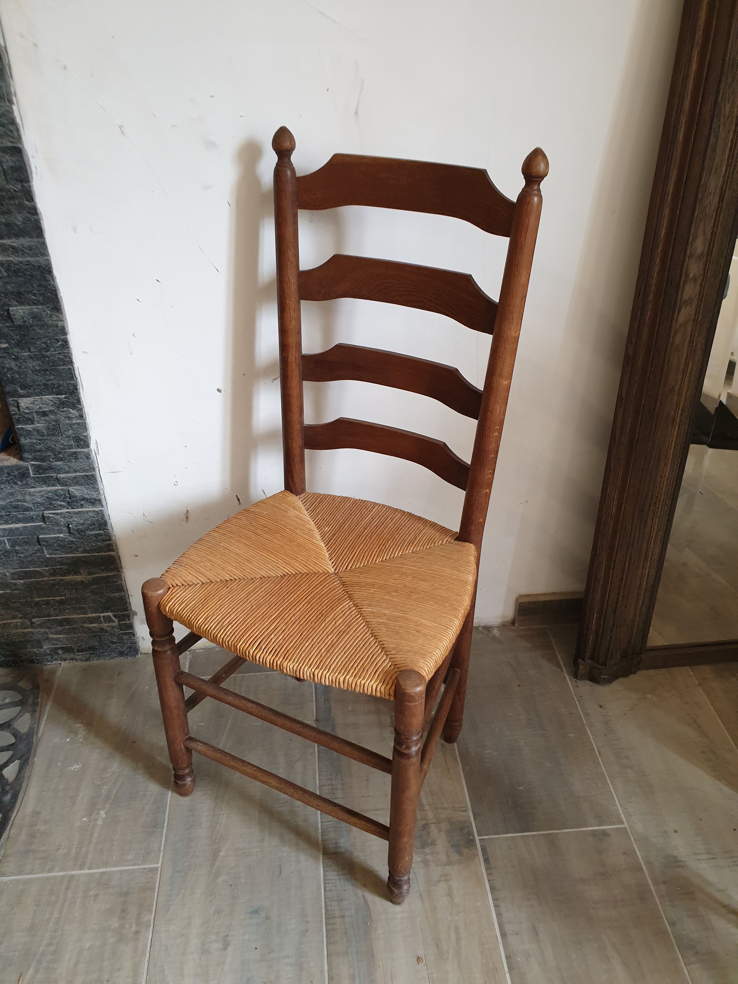 Chaises de ferme
