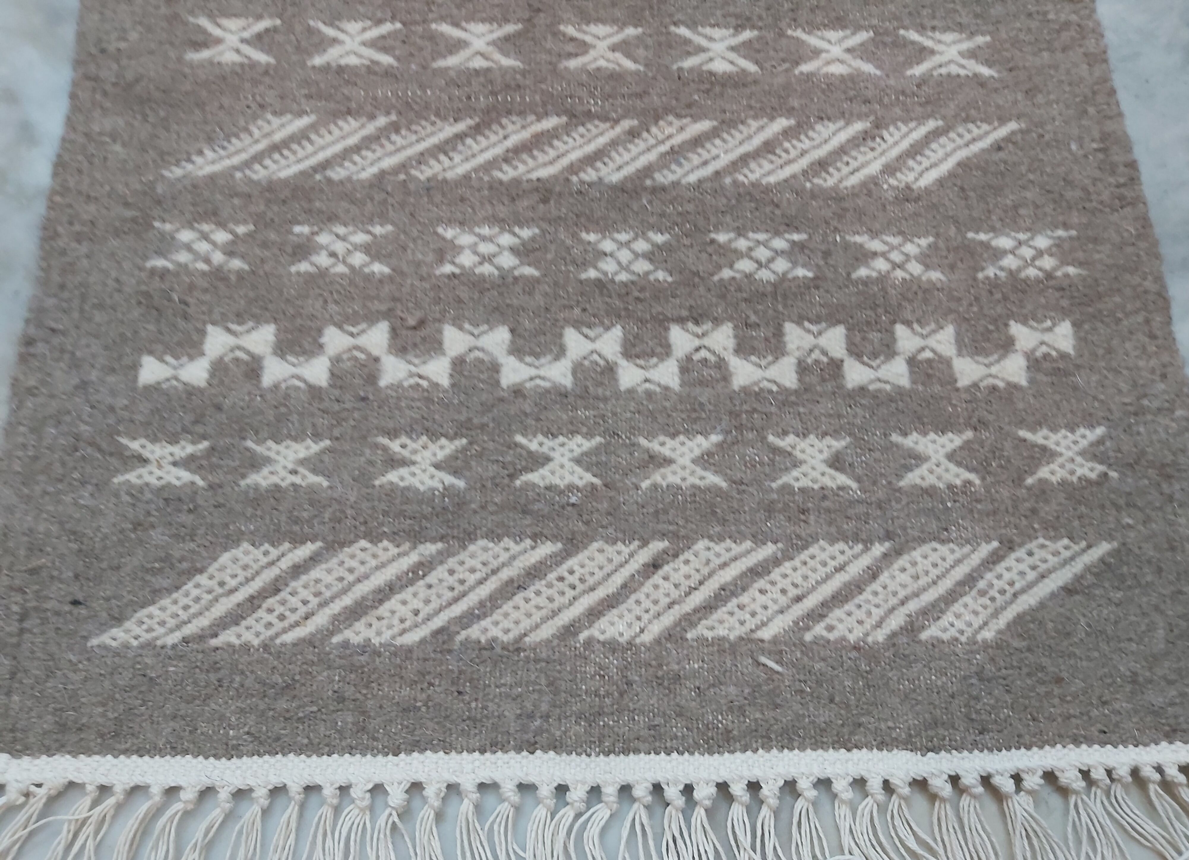 Handmade gray carpet 56x100cm