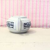 Antique white and blue Chinese porcelain teapot – floral decoration