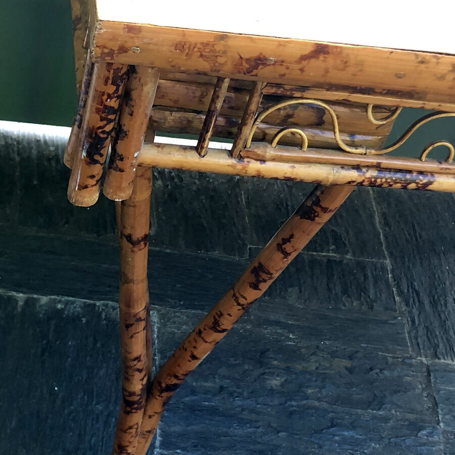 Table ou bureau vintage art deco en bambou