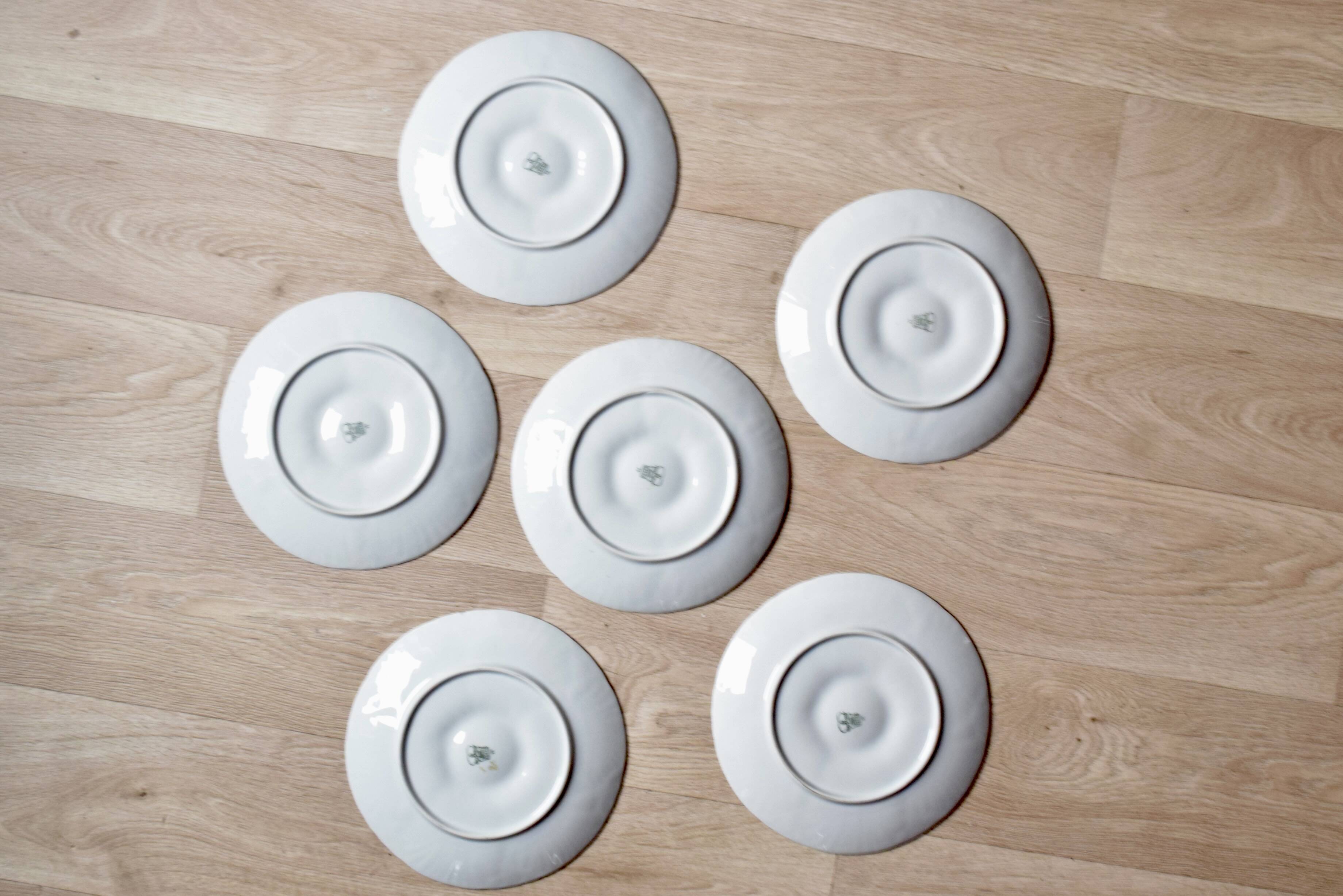 Set of 6 vintage Bareuther Bavaria porcelain oyster plates
