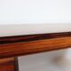 Bureau en bois de rose des années 1960