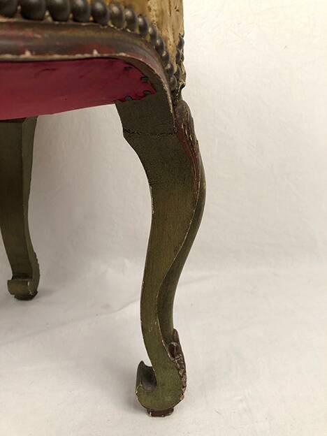 Green lacquered wood stool