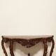 Ancienne console en noyer sculpté style Louis-Philippe