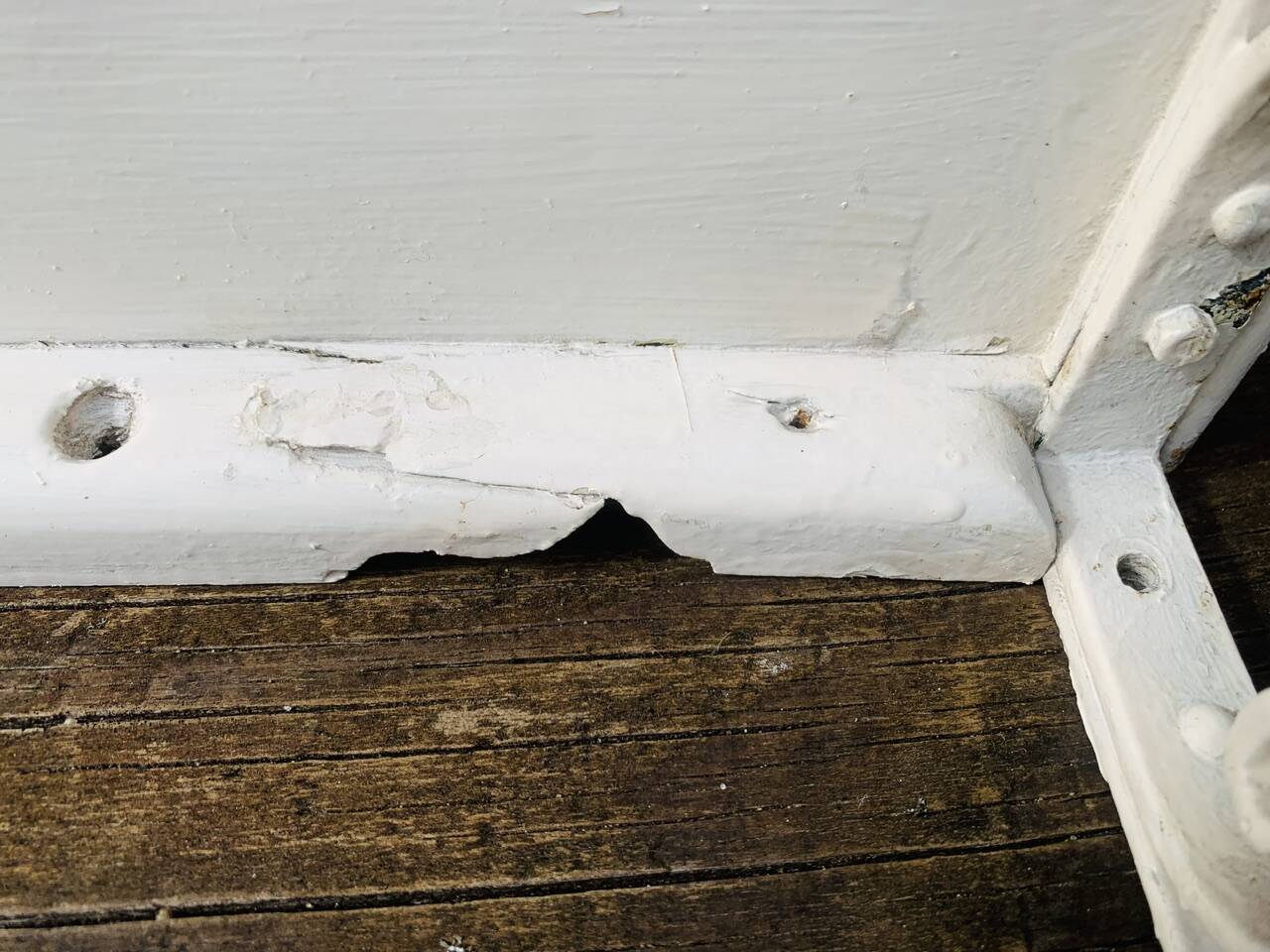 Pair of vintage garden wall shelves, circa 40's/50's