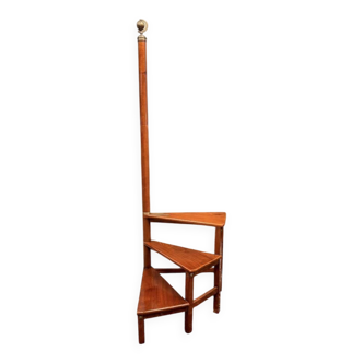 Original Globe Wernicke English Library Staircase