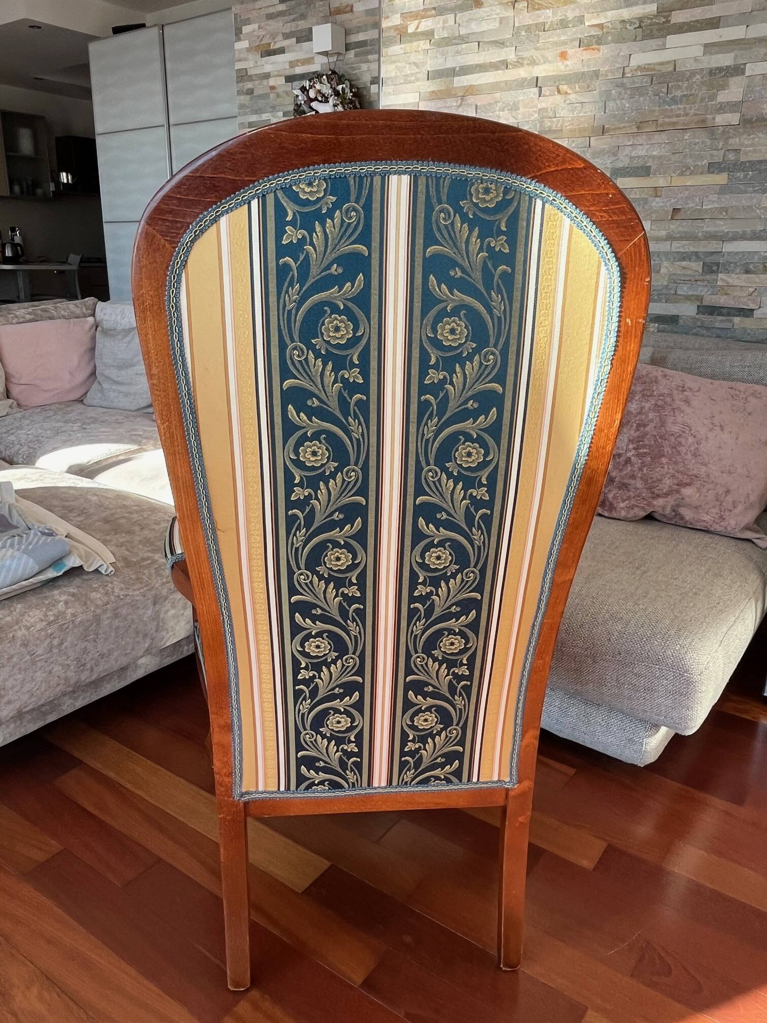 Armchair