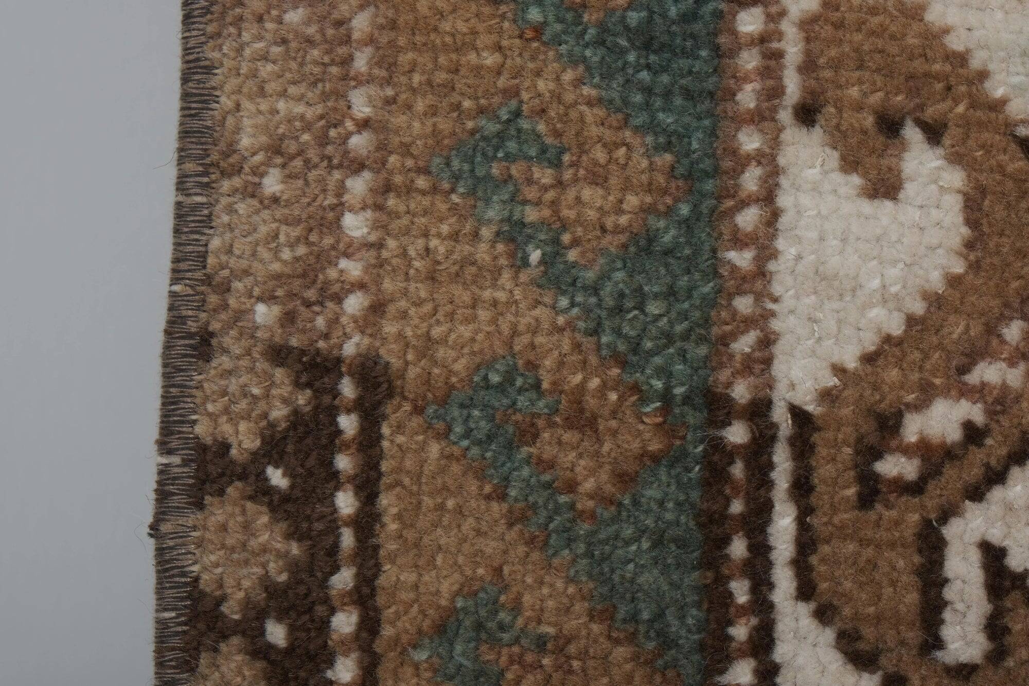 Vintage Turkish rug handmade 152x272 cm