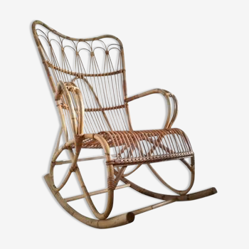 Rocking chair vintage en rotin