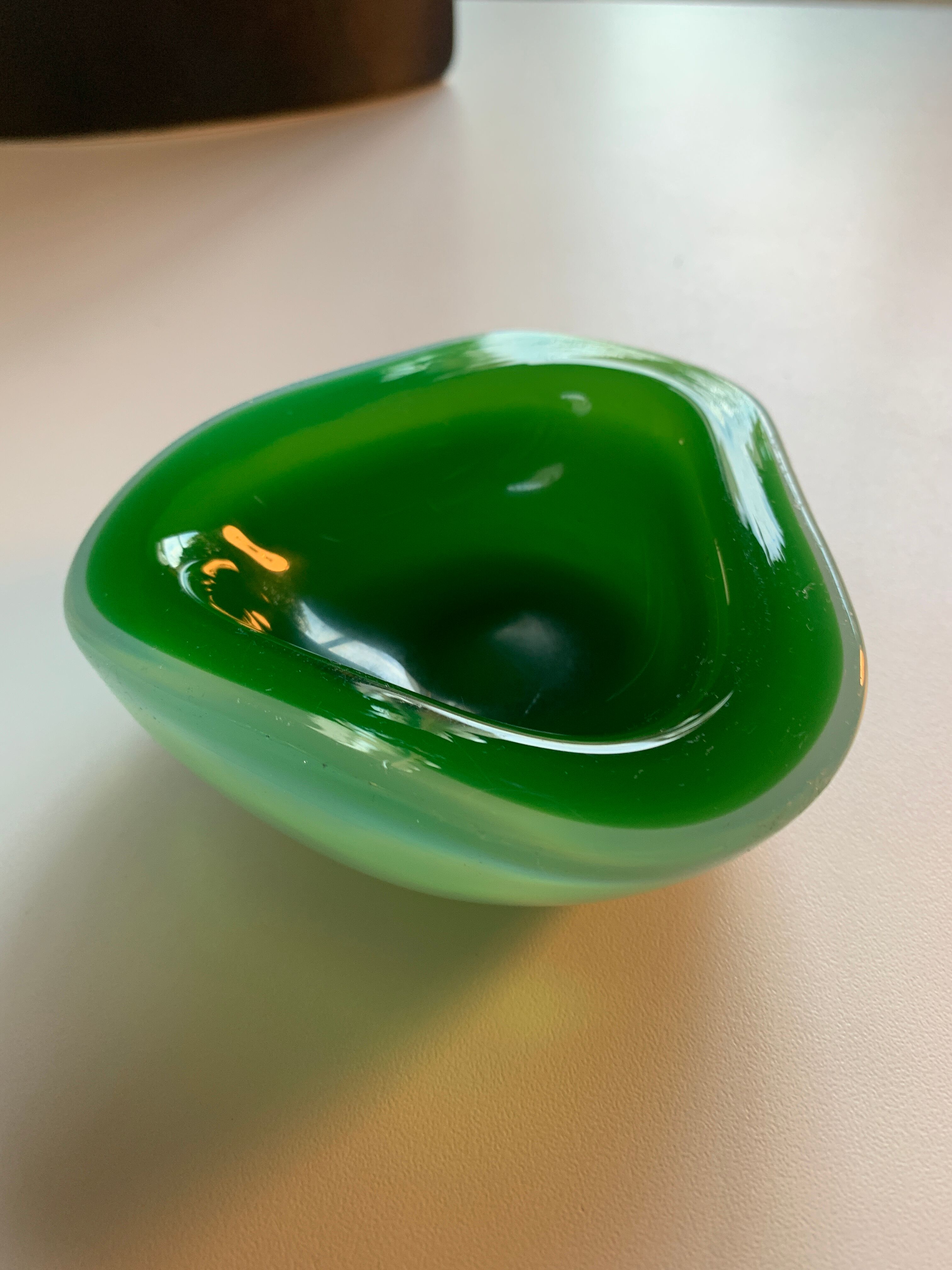 Courtesy ashtray in Murano 70s glass