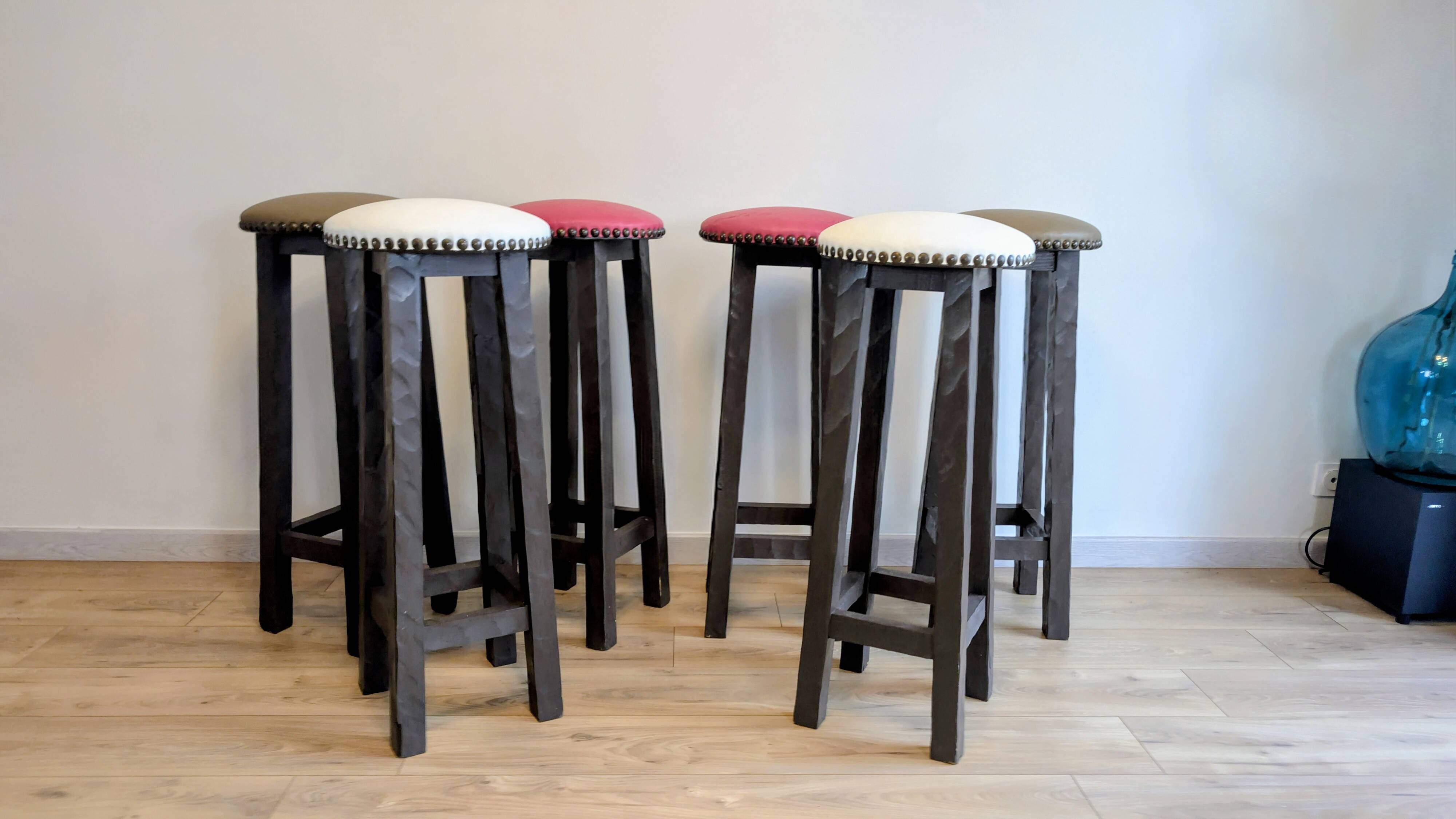 Set of 6 wooden bar stools — bistro style & distressed wood