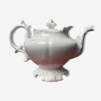 Large white porcelain teapot XIX