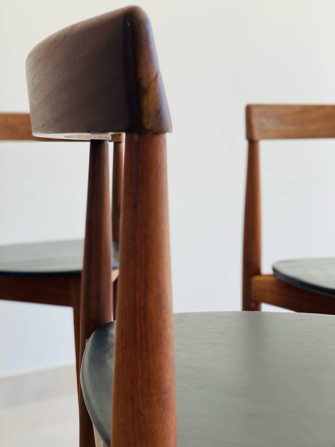 Set of 4 vintage Hans Olsen chairs for Frem Røjle Denmark