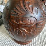Scarified ceramic vase with twisted handle - African style
