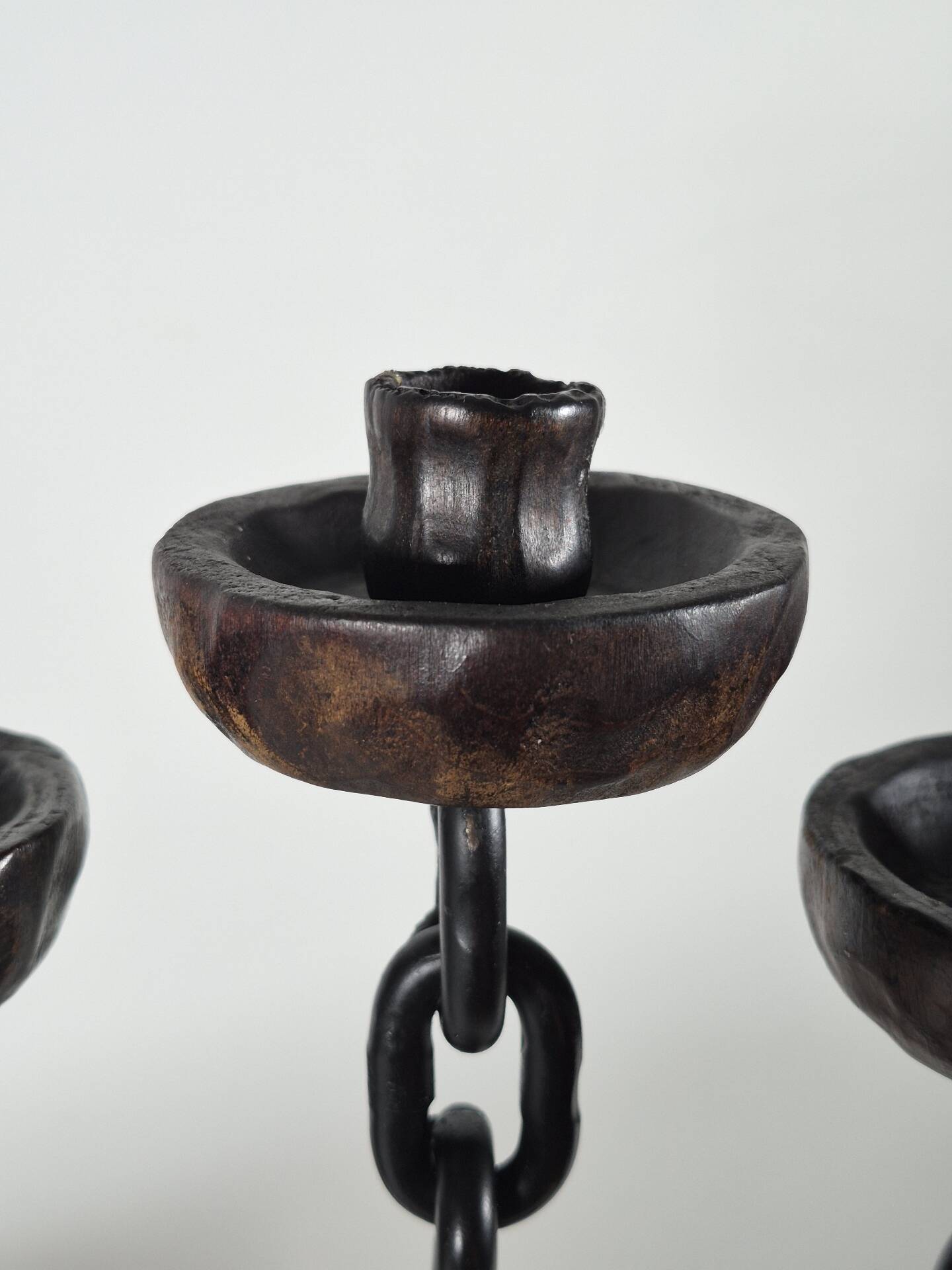 Vintage brutalist chain decor candleholder spain
