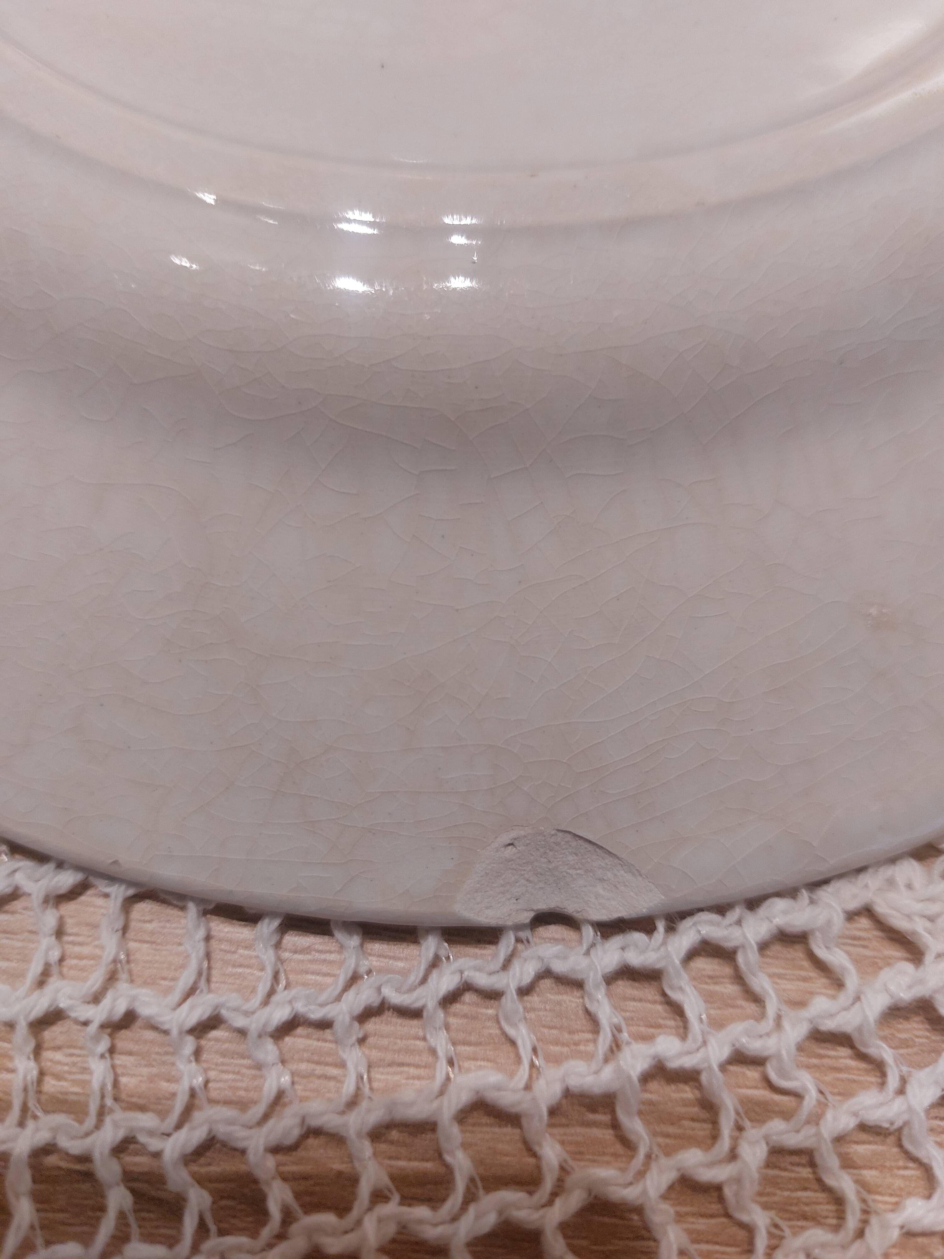 Set of 12 ironstone plates model "Andrée", Creil and Montereau, 23cm