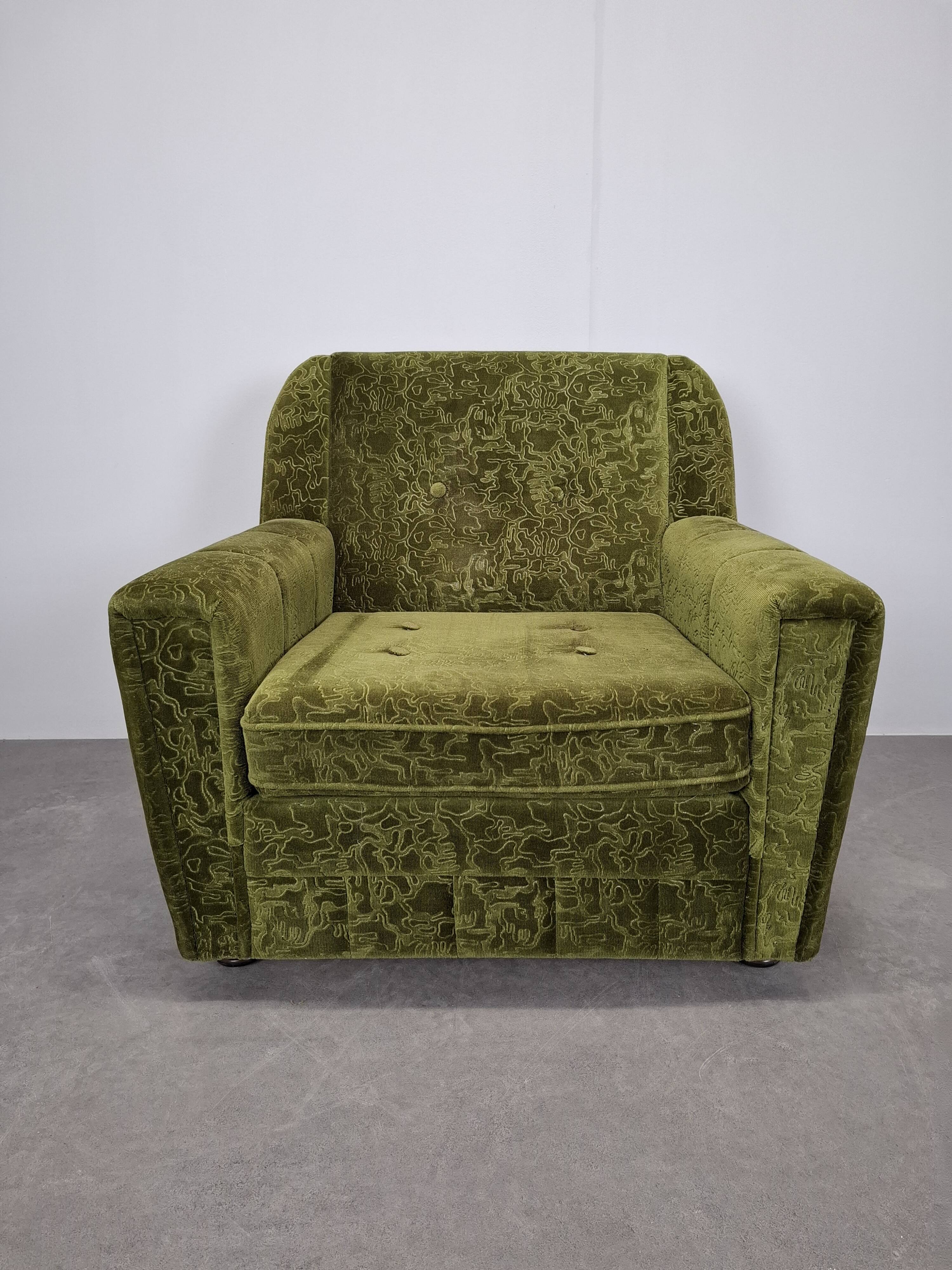 Mid-Century Czechoslovak Green Plush Armchair, 1970s