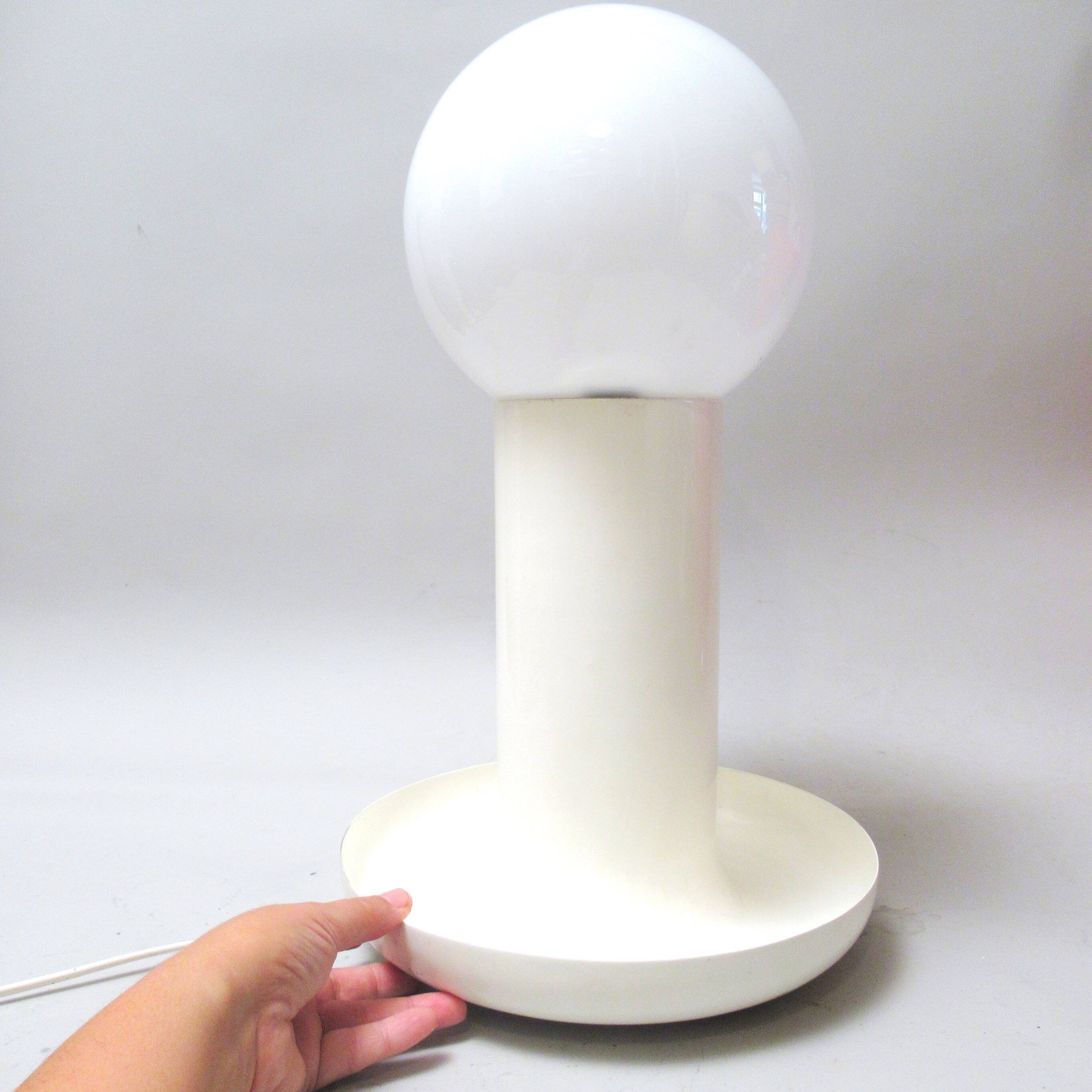 Large Birillo lamp Luigi Massoni Harveiluce Guzzini 1968