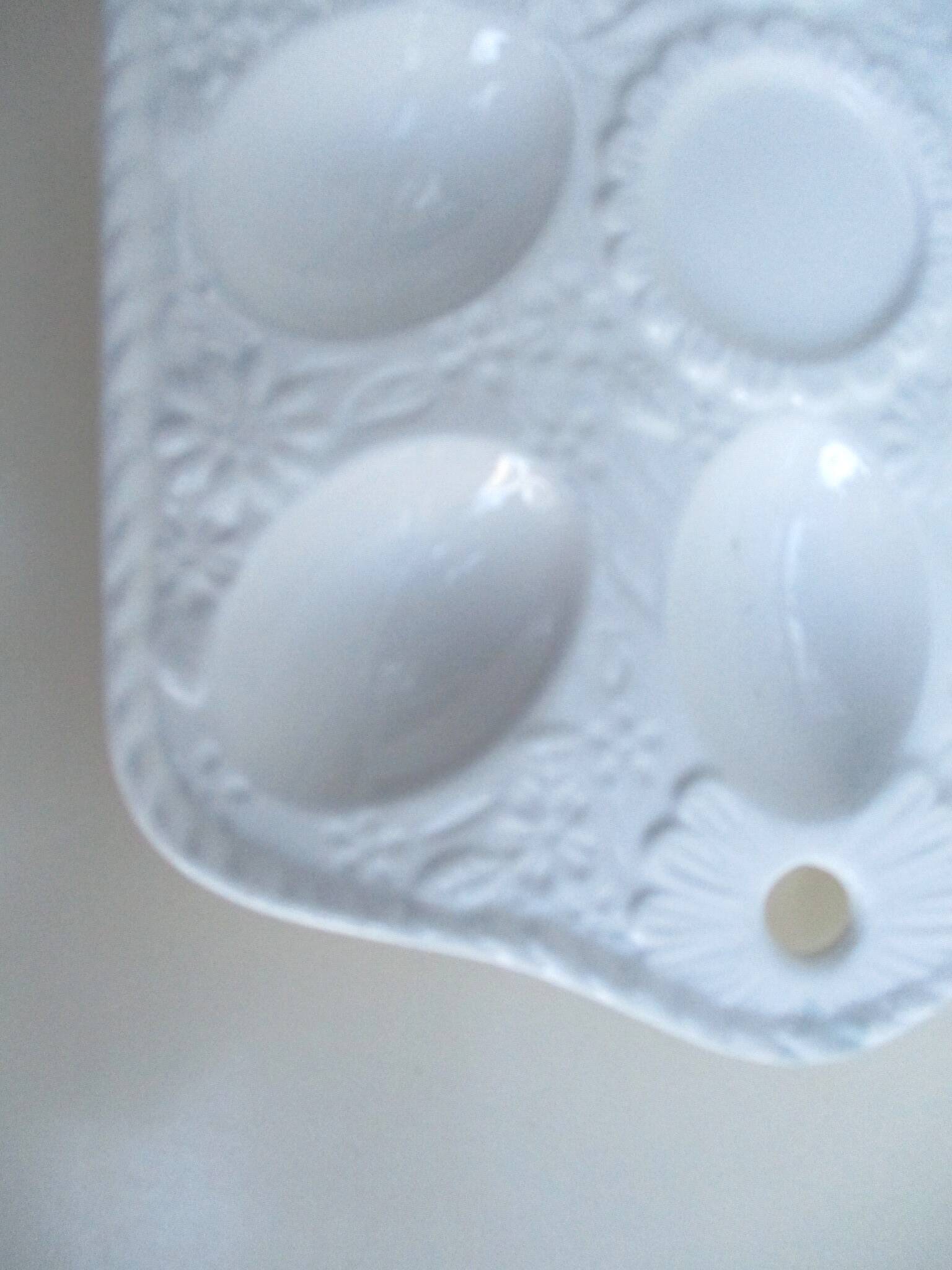 Egg dish, for presentation