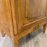 Louis XVI showcase