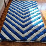 Tapis artisanal berbère fait main