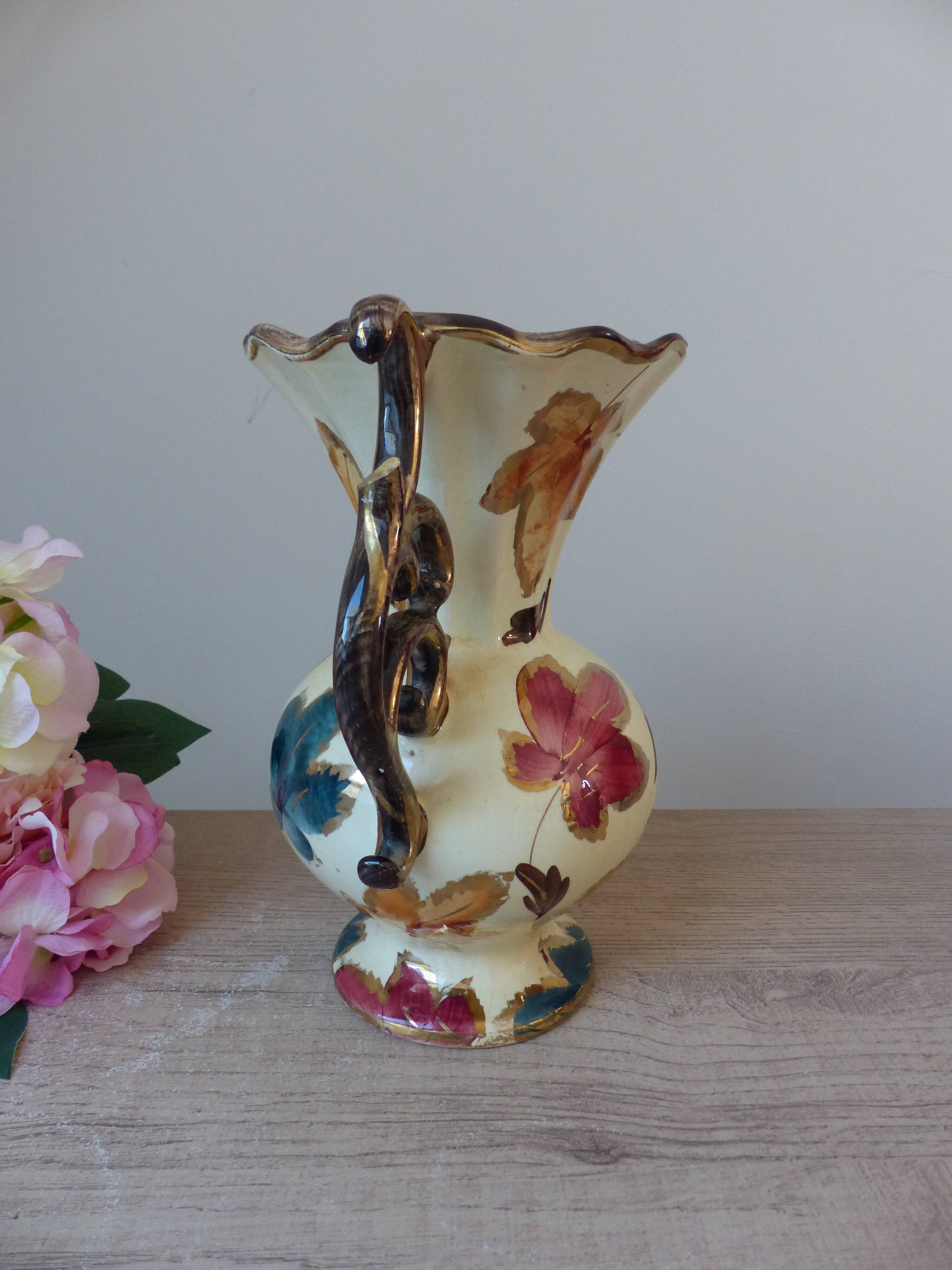 Vintage vase from Belgium signed – 1950s ceramic, decorated with coloured leaves.
