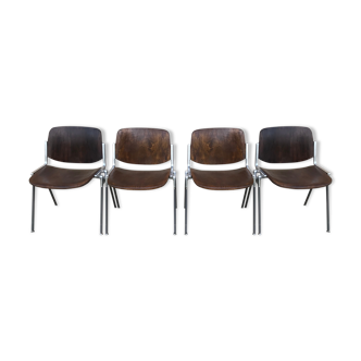 Suite of 4 chairs by Giancarlo Piretti for Castelli, Italy, circa 1960