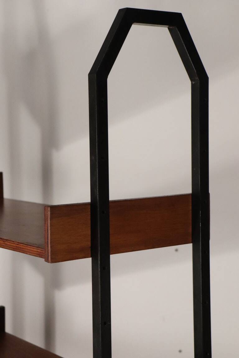 Vintage modular bookcase in wood and metal, Italy, 1960
