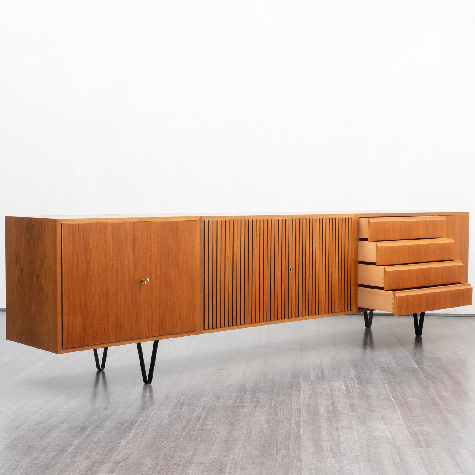 Very large enfilade, 60s, teak, restored, 293cm