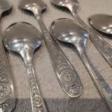 11 silver-plated soup spoons by Christofle Villeroy & Boch, striped