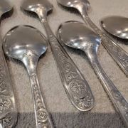 11 silver-plated soup spoons by Christofle Villeroy & Boch, striped