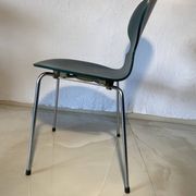 Set of 6 “Ant” chairs in dark green – Arne Jacobsen for Fritz Hansen