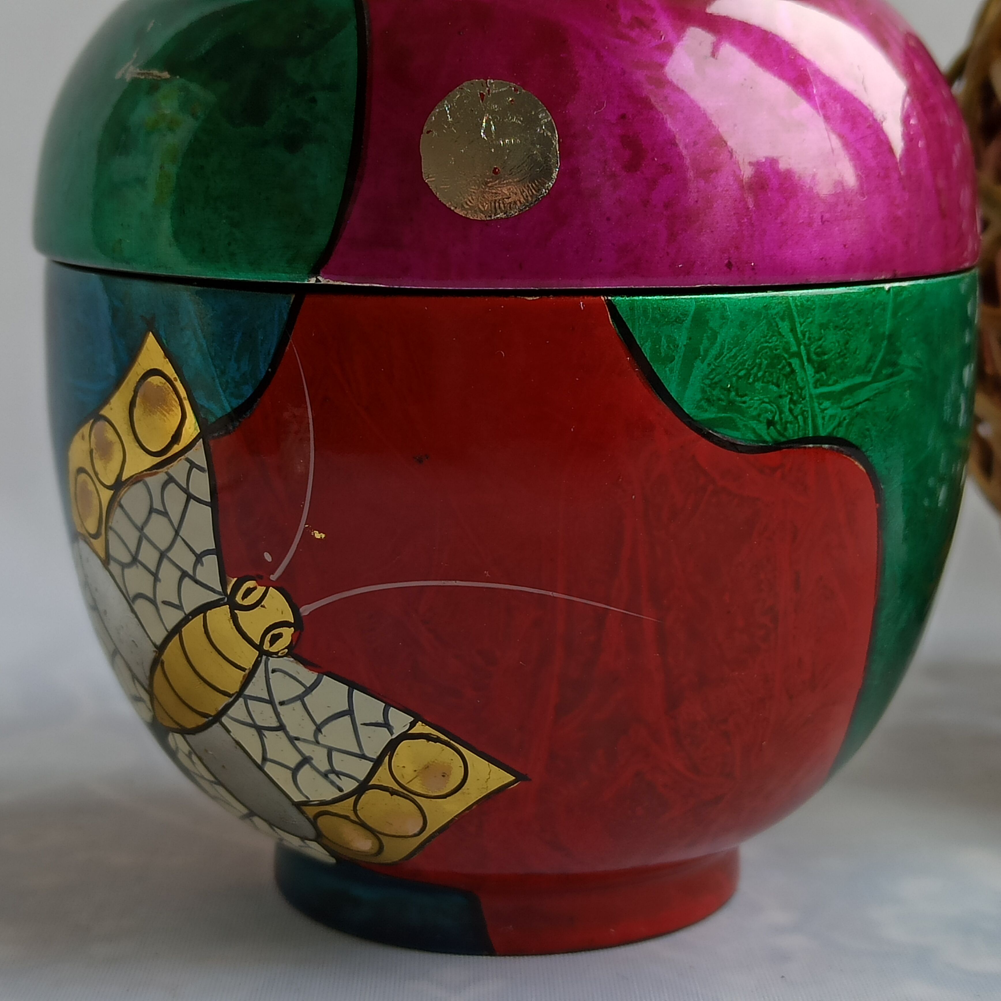 Vintage Vietnam lasca box