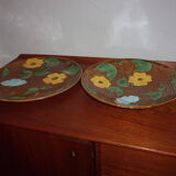 Set of 2 flat Sarreguemines style dabbling