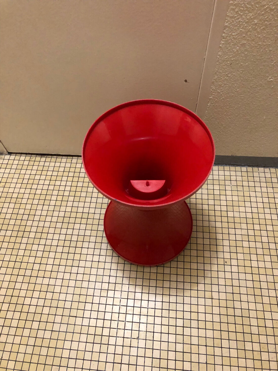 Red Tam Tam stool – official reissue – iconic design