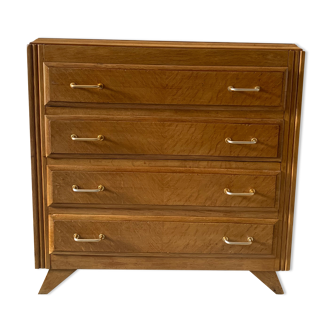 Dresser 60