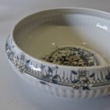 Porcelain salad bowl from Chauvigny, France, in very good condition.