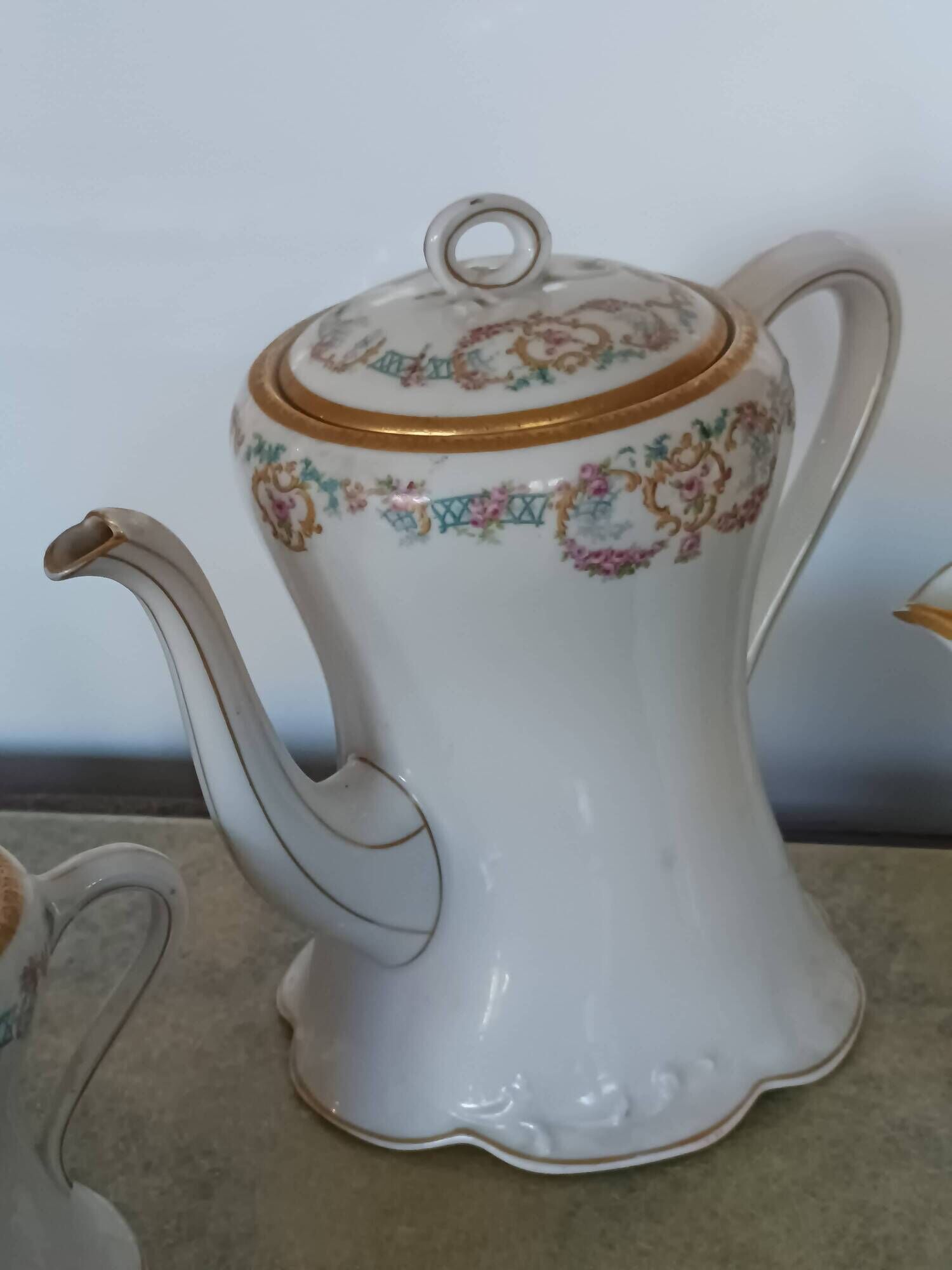 Limoges porcelain service – Lewis Straus & Sons – gold floral decoration