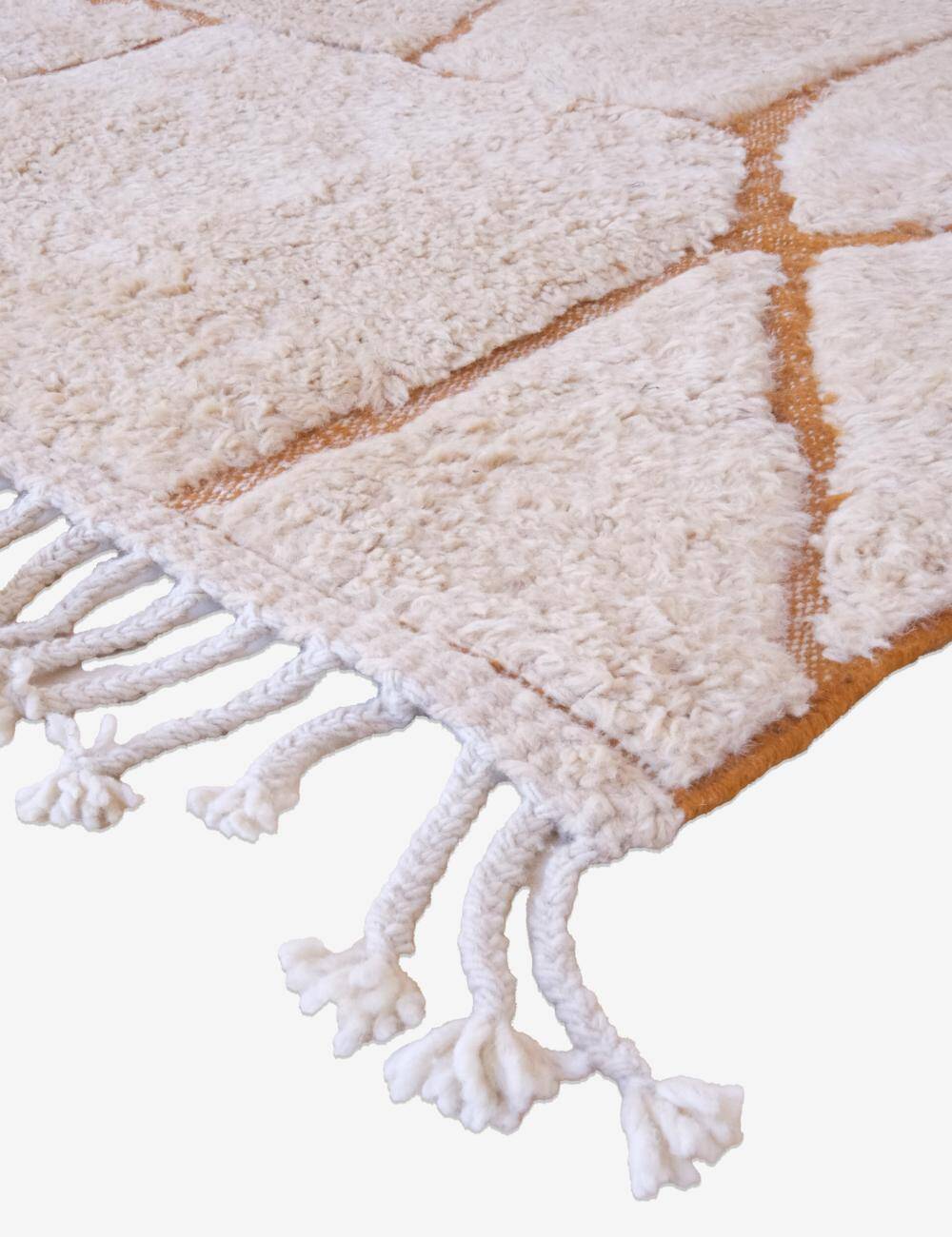 Contemporary Beige Rug - 298 x 253 cm