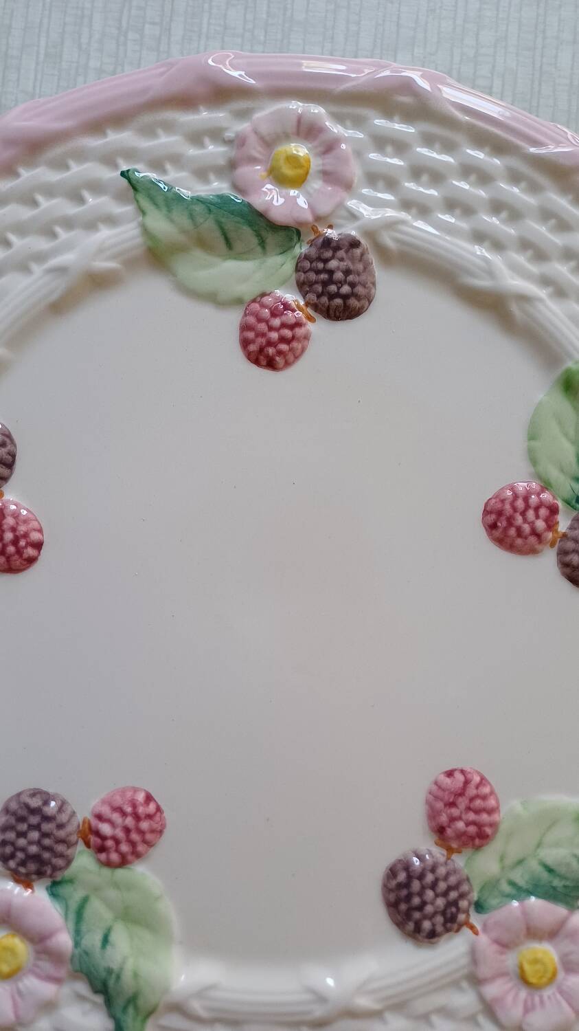 Francesco Guarino slip pie dish