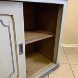 Store furniture